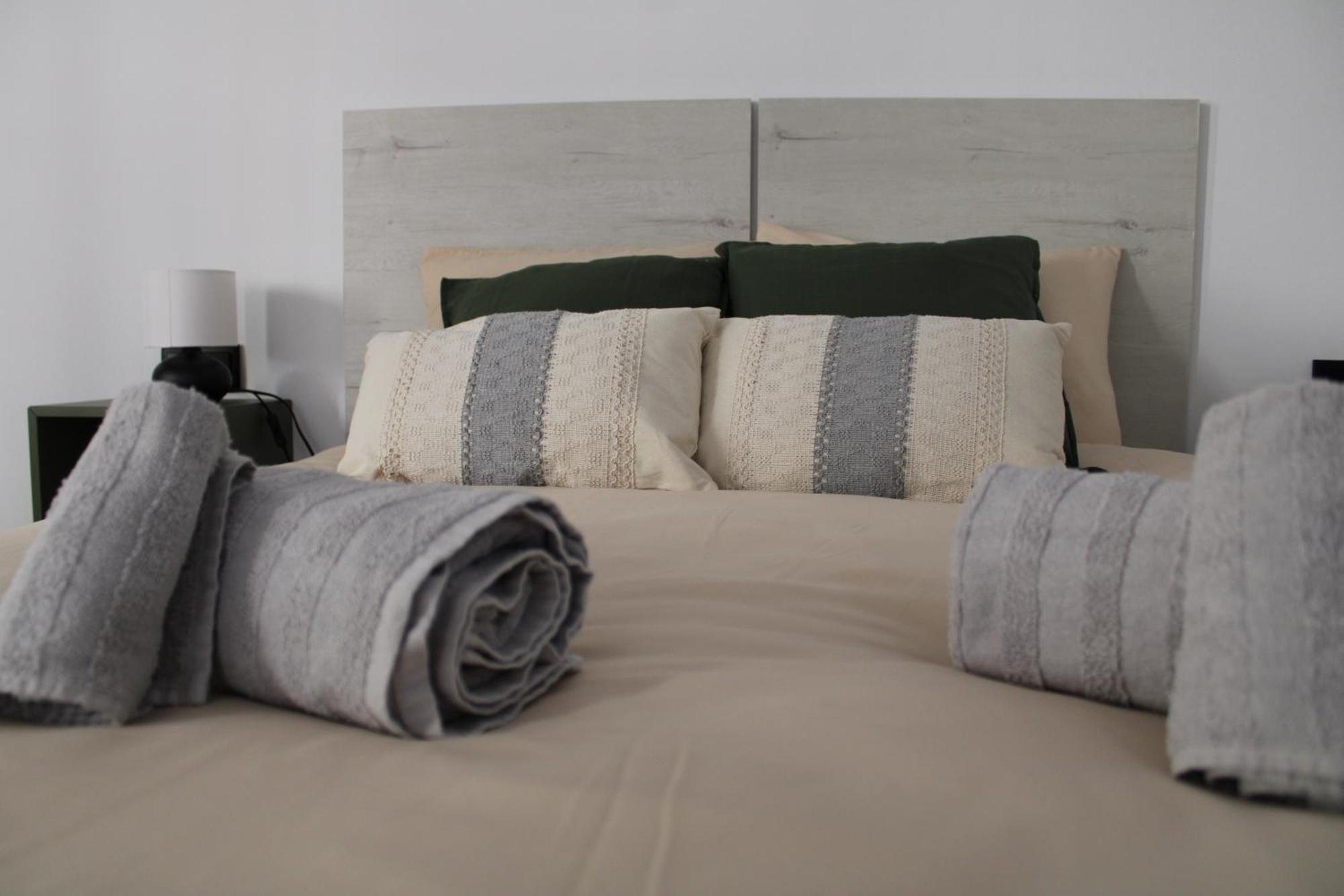 Las Arenas Suites 2 Playa Βαλένθια Εξωτερικό φωτογραφία